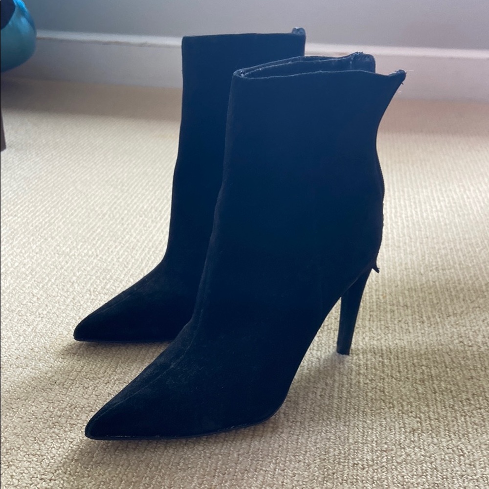 🖤✨ RARE Steve Madden Halena Ankle Boots ✨🖤